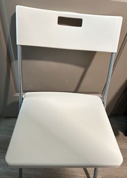 Foldable chair
