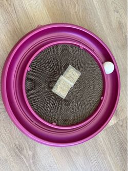 Turbo Cat Scratcher with Ball