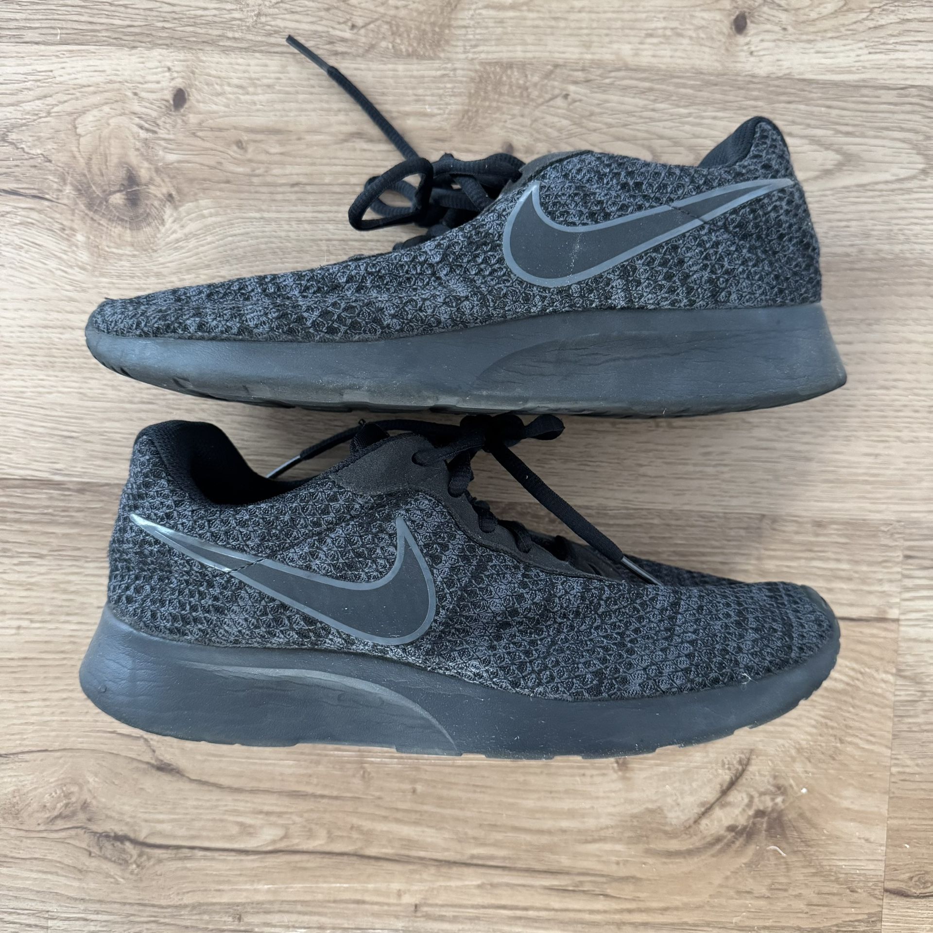 Women’s Nike Tanjun Premium Running Shoe