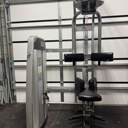 Torso rotation Abs machine