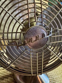 VORNADO "SILVER SWAN ALCHEMY" OSCILLATING FAN