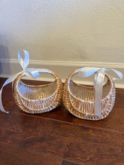 Flower girl baskets