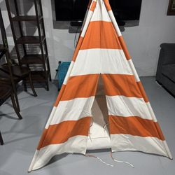 Kid’s Teepee Tent, Orange
