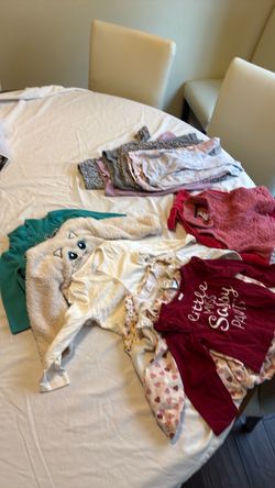 Girl’s clothes 18-24 mo. (Winter)