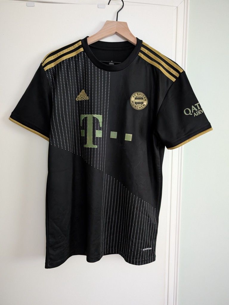Bayern Munich Jersey Medium