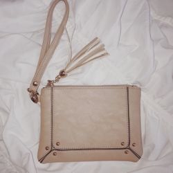 Wristlet Clutch -Tan Zipper w/Tassel - Black Interior 7" x 5" Charming Charlie