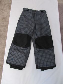 Boys 4/5T Gray/Black Snow Pants, Cherokee