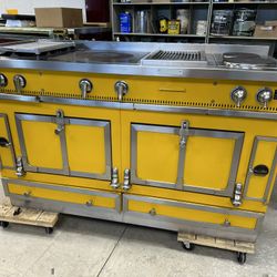 La Cornue 150 Chateau Range 60”