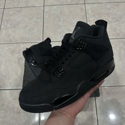 Jordan 4 Black Cat