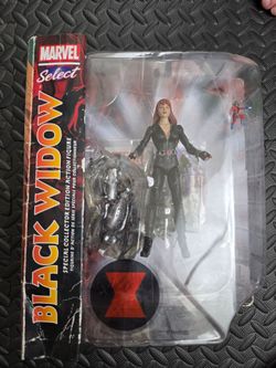 Marvel figurines