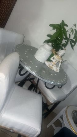 Dining table with 3 chairs