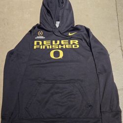 Nike Oregon Ducks "Never Finished" National Championship Hoodie. Size L. #Nike #Ducks #OregonDucks #Oregon #2000s