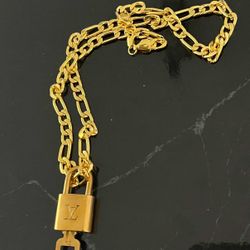Authentic Louis Vuitton Lock And Key 