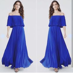 Off Shoulder Pleated Maxi Dress