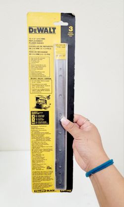 DeWalt DW7342 replacement planer knives. Package has 3 knives. Each knife is 12-1/2 inches (318 mm) long. Knives are high quality M2 laminated high sp