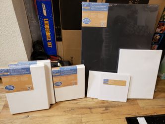 Different size Canvases