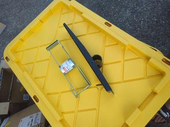 Drywall Roll Lifter And Tape Reel