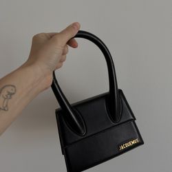 Jacquemus Authentic Bag