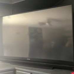 73” Mitsubishi Tv 