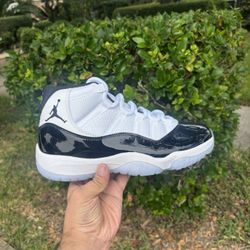 Jordan 11 Concord 