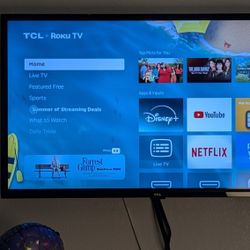 32" ROKU TV TCL 720P