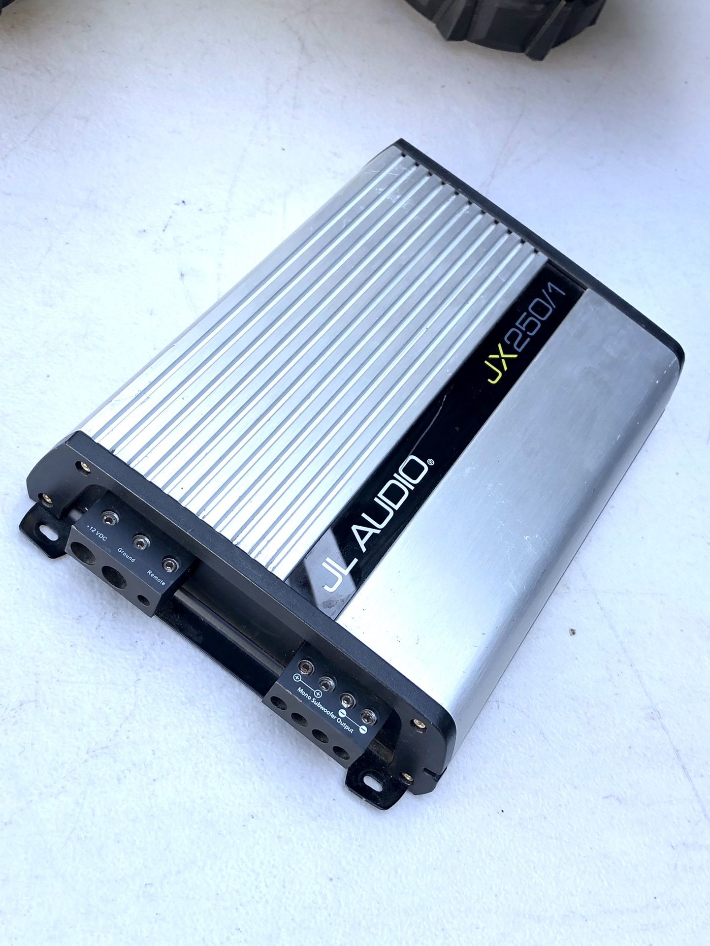 JL Audio JX250/1Monoblock Class A/B Subwoofer Amplifier 250 W for Sale