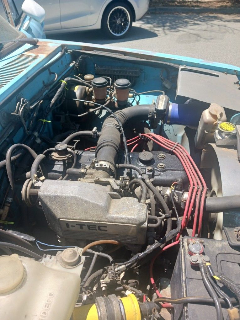 1976 Chevy Luv EFI
