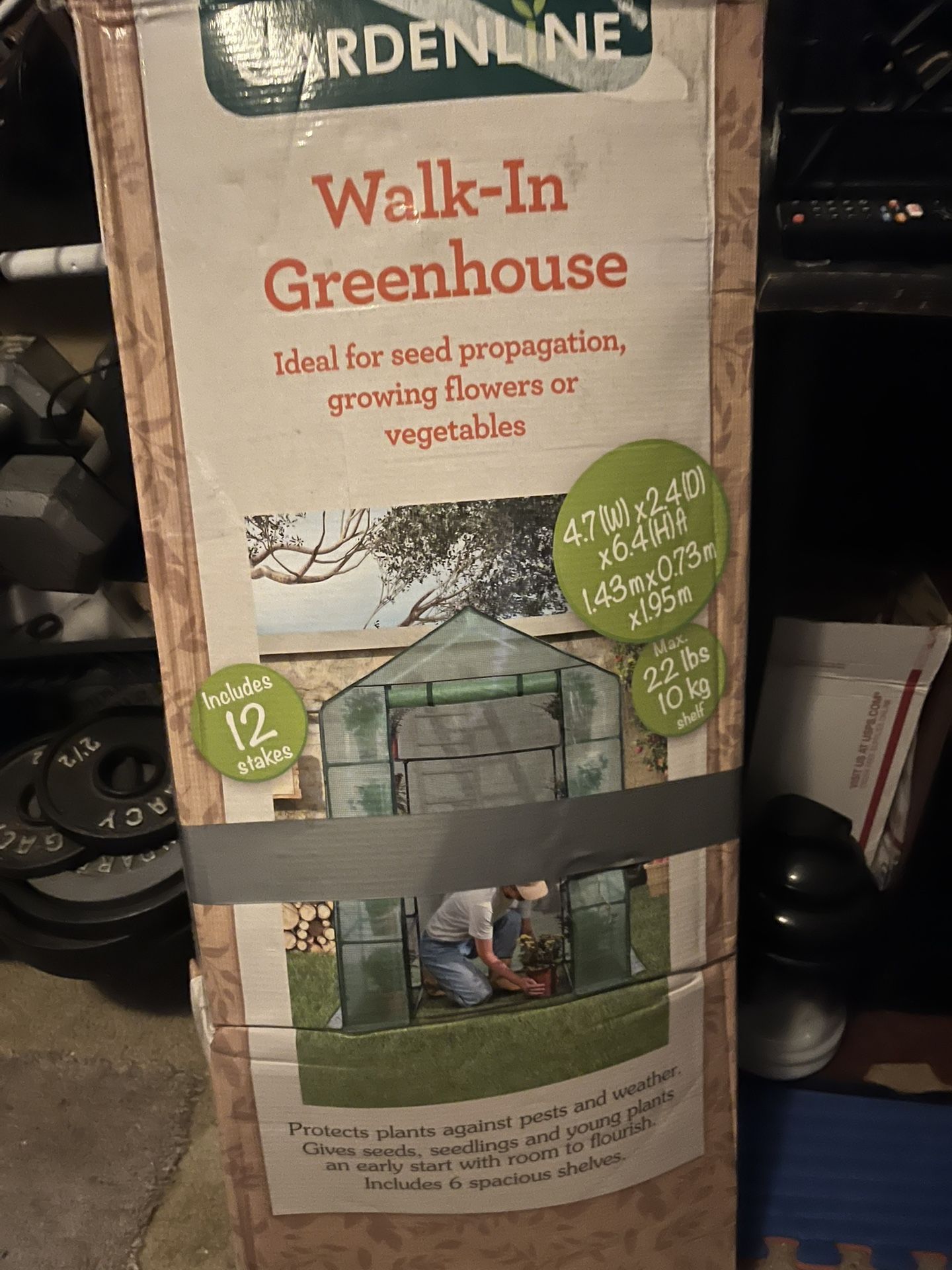 Gardenline Walk-In Greenhouse