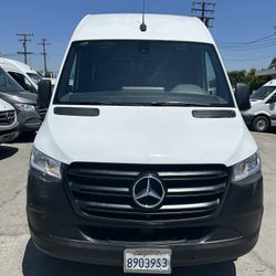 2023 Mercedes-Benz Sprinter Cargo