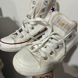 Woman’s Converse Fit Size 6/$25 Each