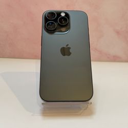 iPhone 16 Pro 256GB Boost Mobile 