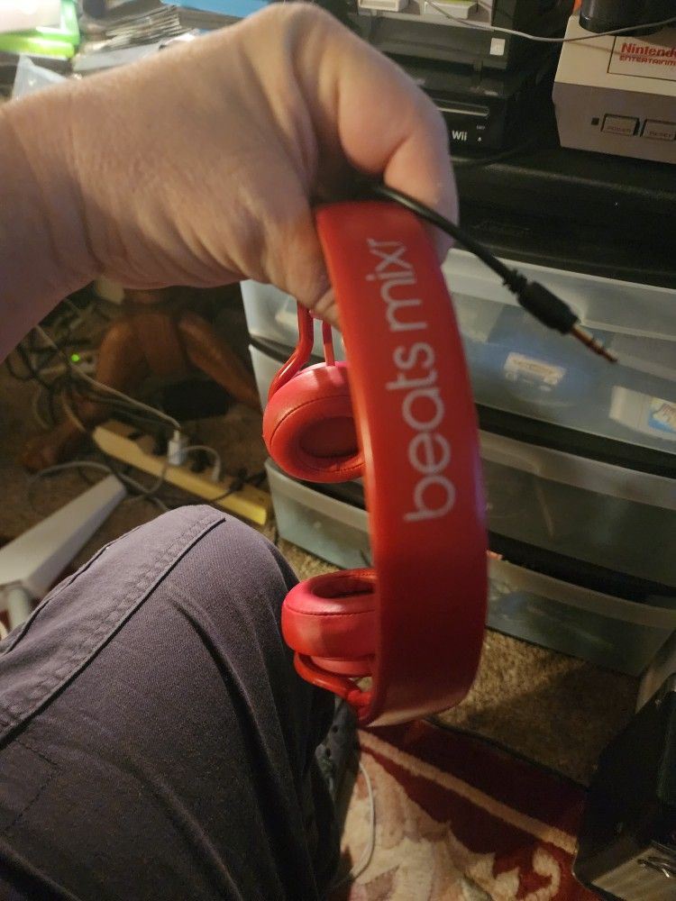 Beats Mixr Works Great 