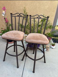 Set of 2 Swivel Bar Stools with Back