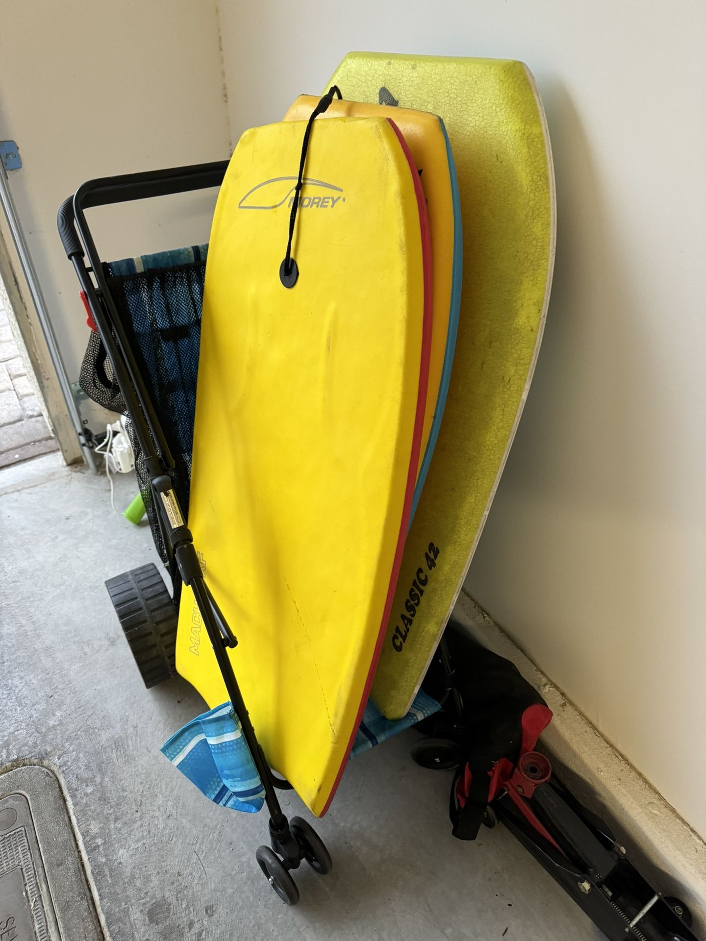 3 Used Boogie boards Beach Cart 