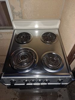 MINI ELECTRIC STOVE for Sale in Las Vegas, NV - OfferUp