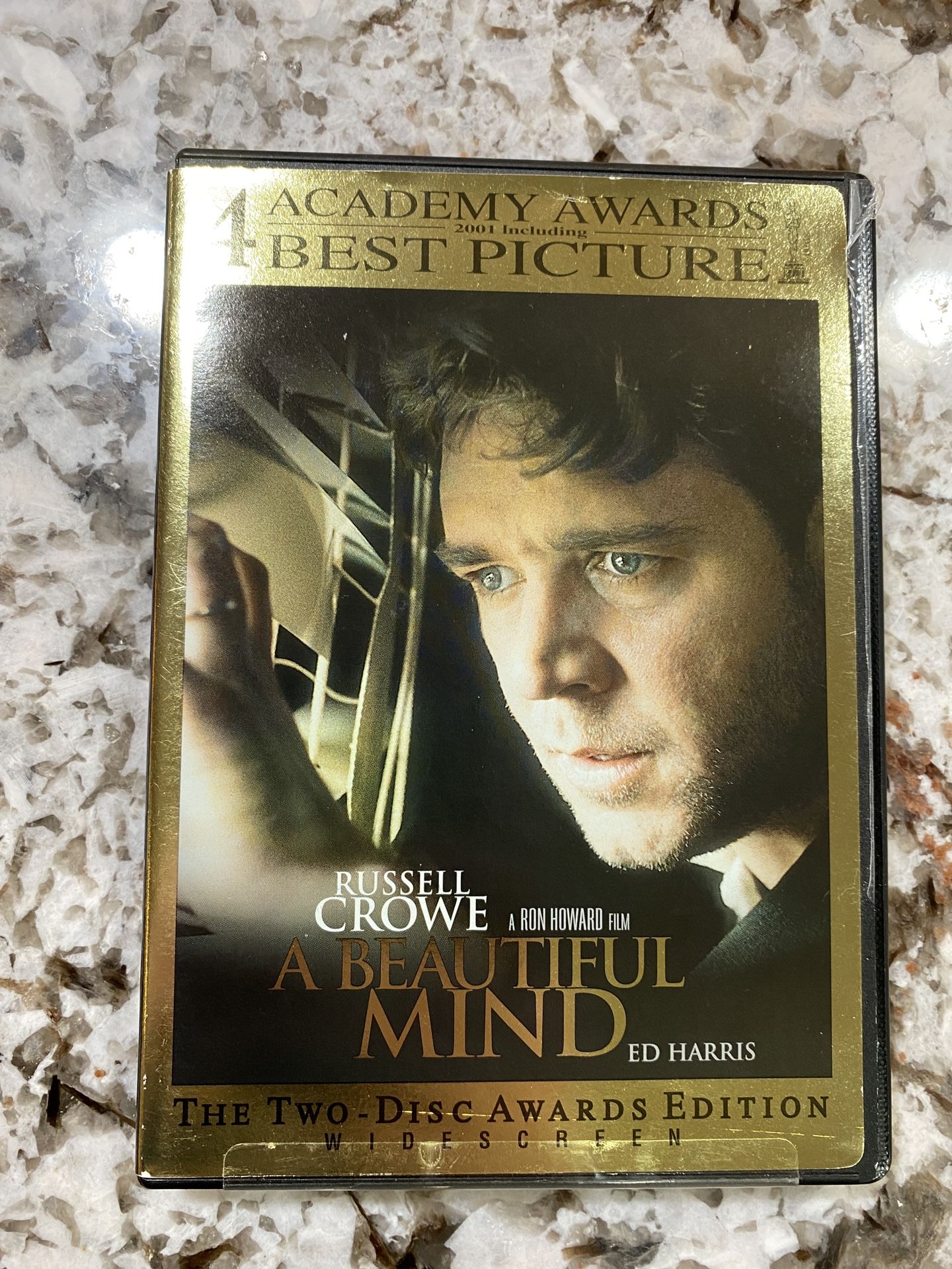 A Beautiful Mind DVD