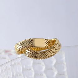 Multi-layer Wedding Bands Ring!