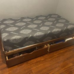 Twin Bed With Memory Farm Mattress