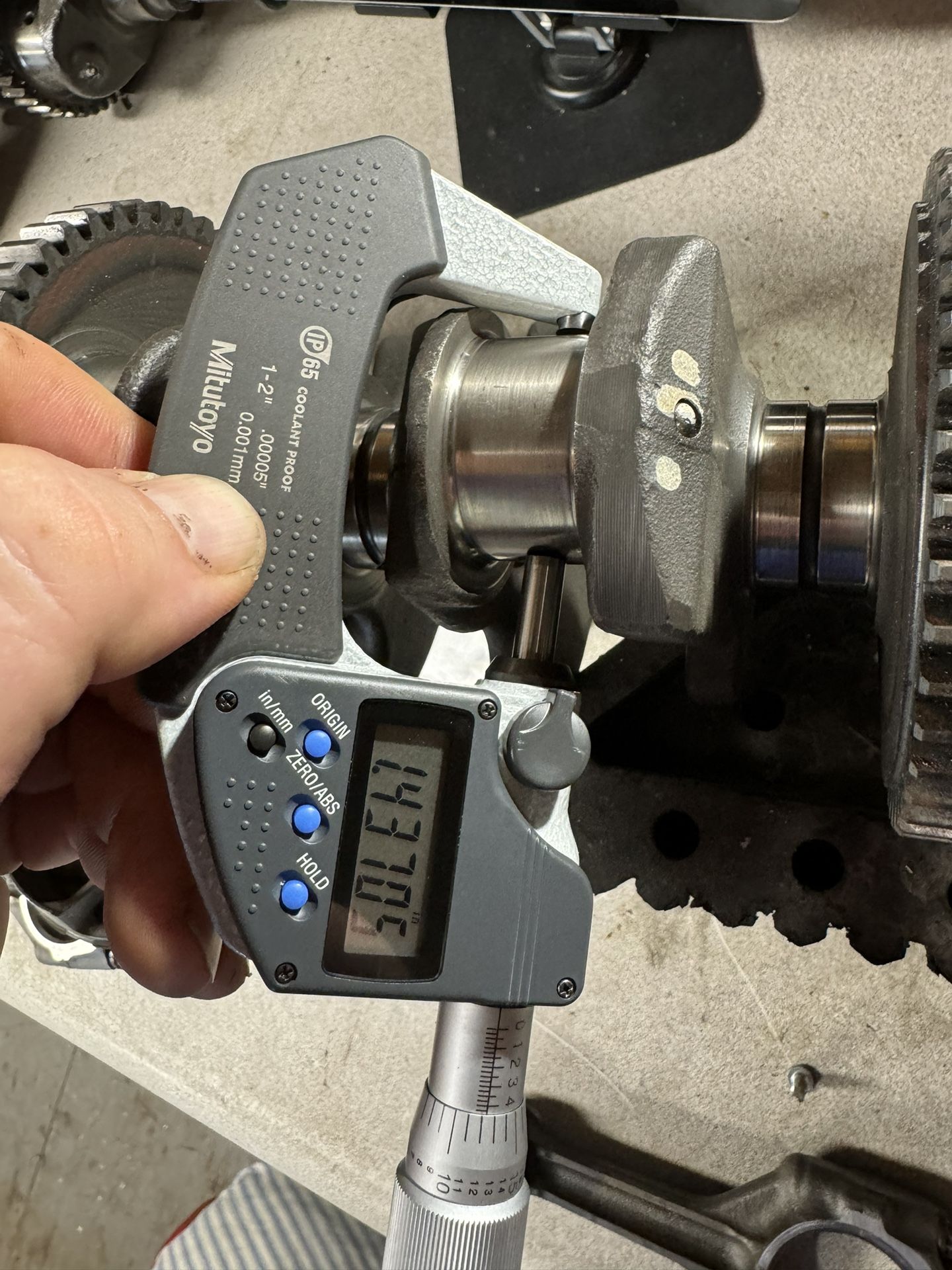 ENGINE REBUILDING  1000 Cc  50 Cc 