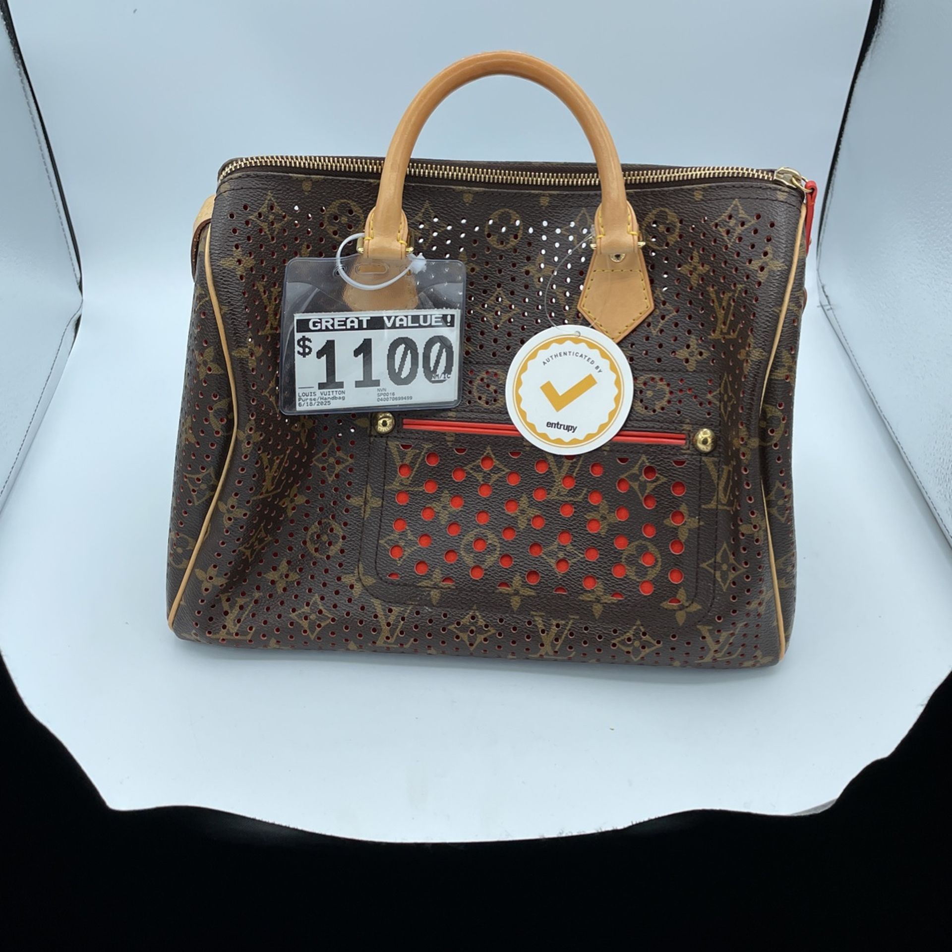 Louis Vuitton Purse