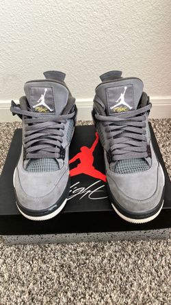 Air Jordan 4 Retro