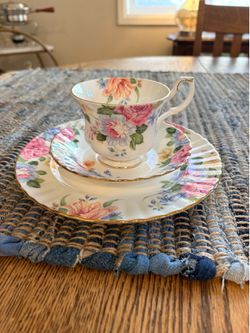 Royal Albert Beatrice