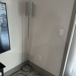 CRYSTAL SILVER LAMP