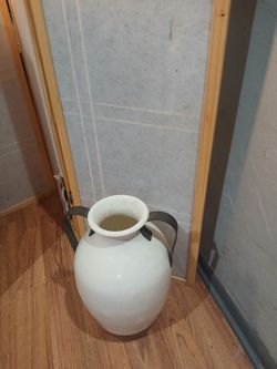 Acceent  deco 18" tall