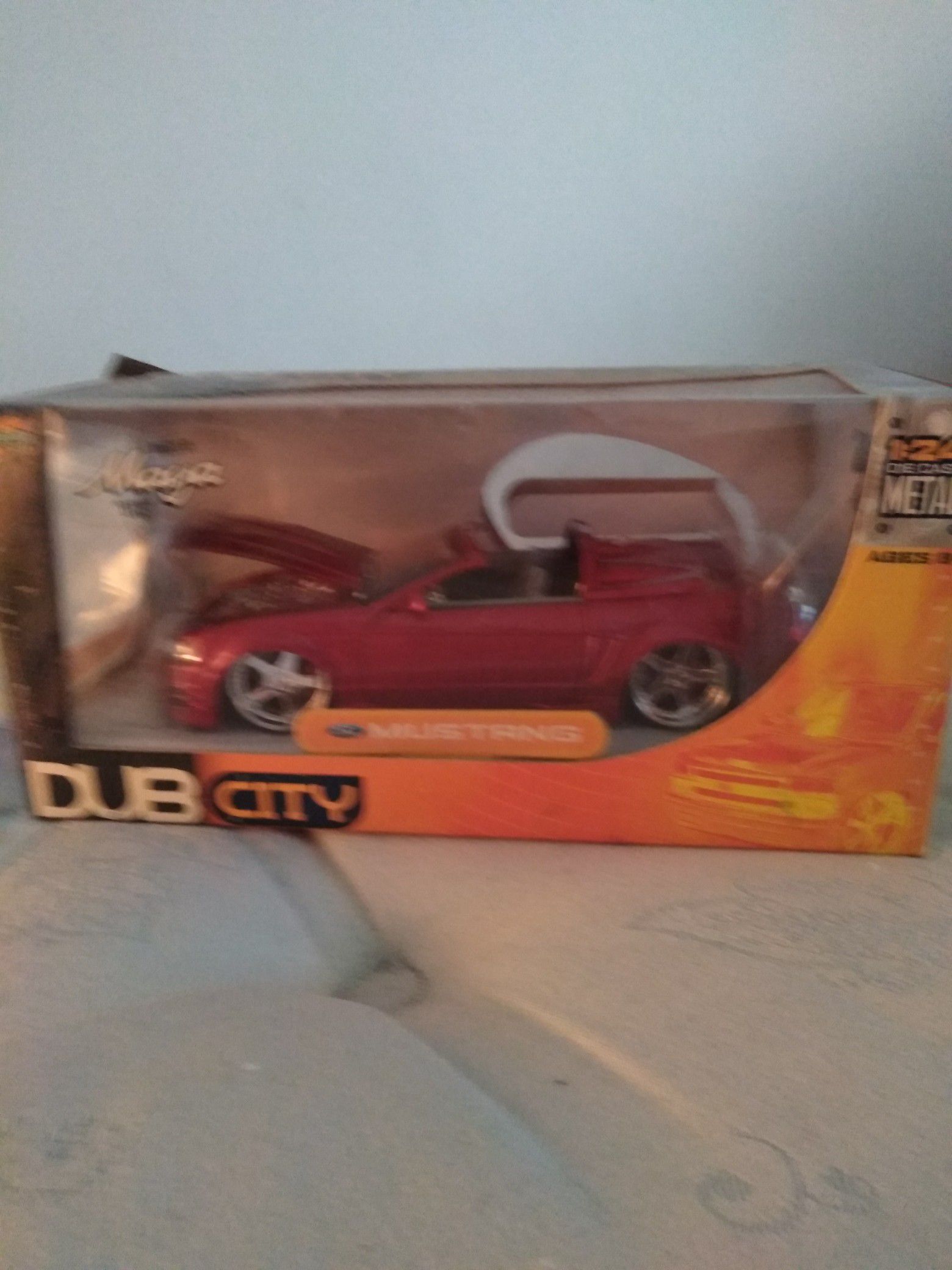 Dub City 1:24 scale Mustang