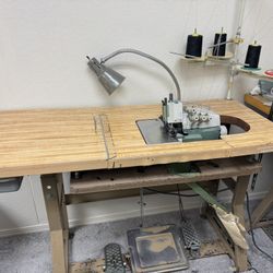 Overlock Sewing Machine 