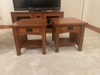 Mission style oak end tables (2)