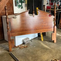 Farmhouse Queen Bed Headboard With Frame