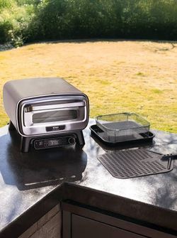 Ninja Artisan Outdoor Pizza Oven