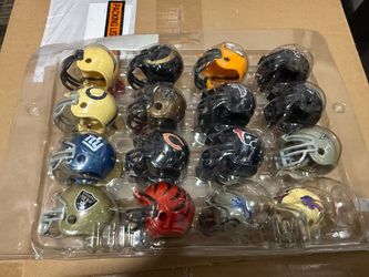 Riddell NFL Mini Helmet Collection – 26 Teams